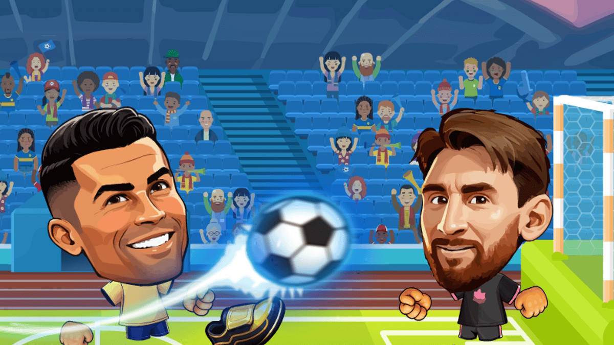 Dois jogadores disputam uma partida de futebol em Football Legends